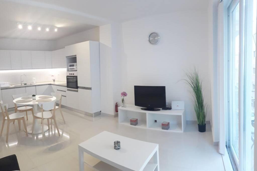 Sliema Ferries Apartment Bagian luar foto