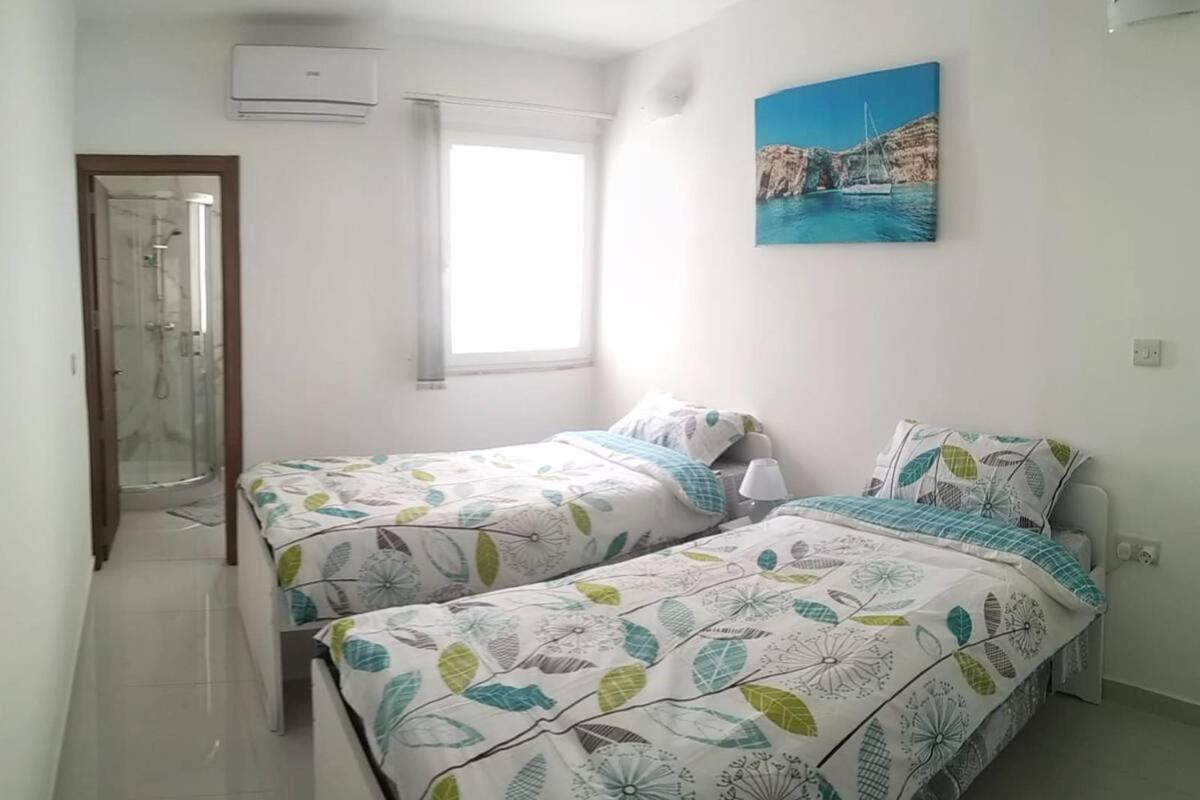 Sliema Ferries Apartment Bagian luar foto