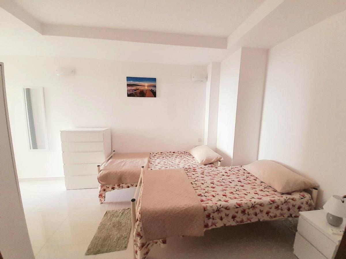Sliema Ferries Apartment Bagian luar foto