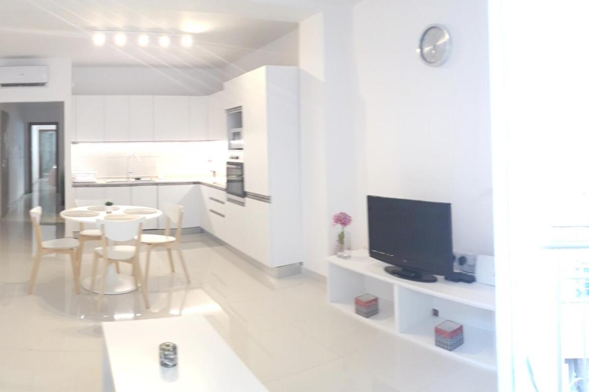 Sliema Ferries Apartment Bagian luar foto
