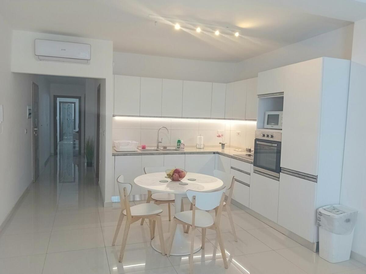 Sliema Ferries Apartment Bagian luar foto