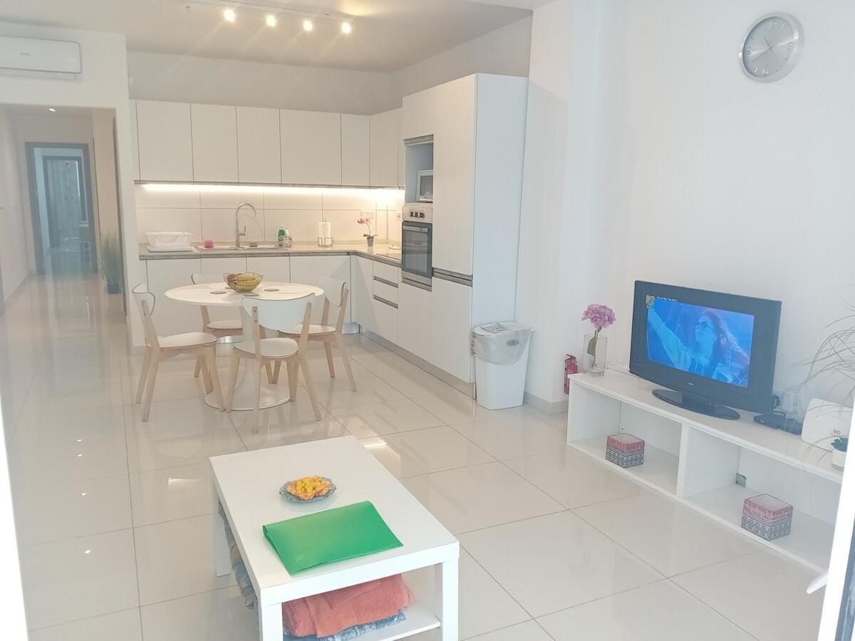 Sliema Ferries Apartment Bagian luar foto