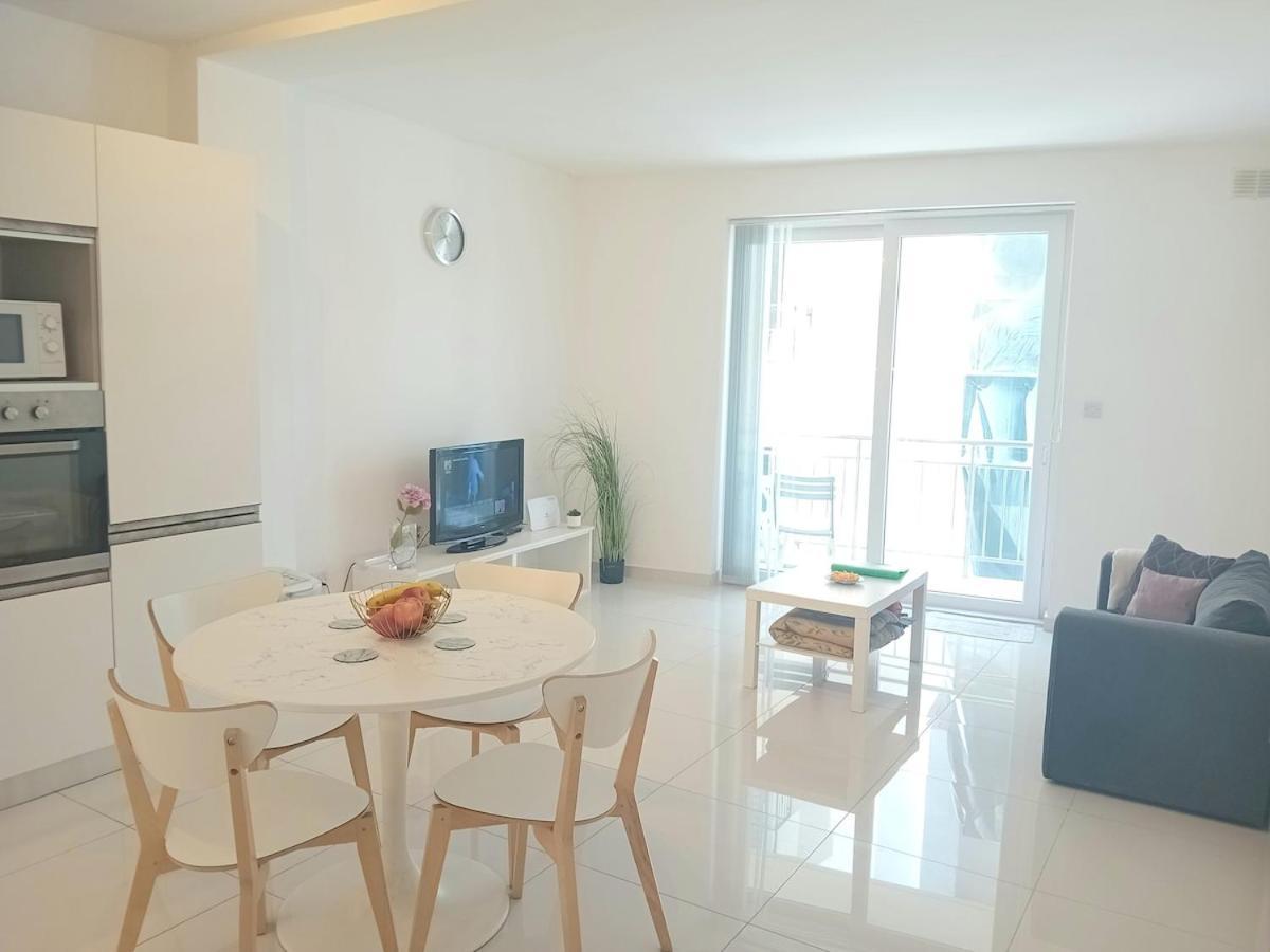 Sliema Ferries Apartment Bagian luar foto